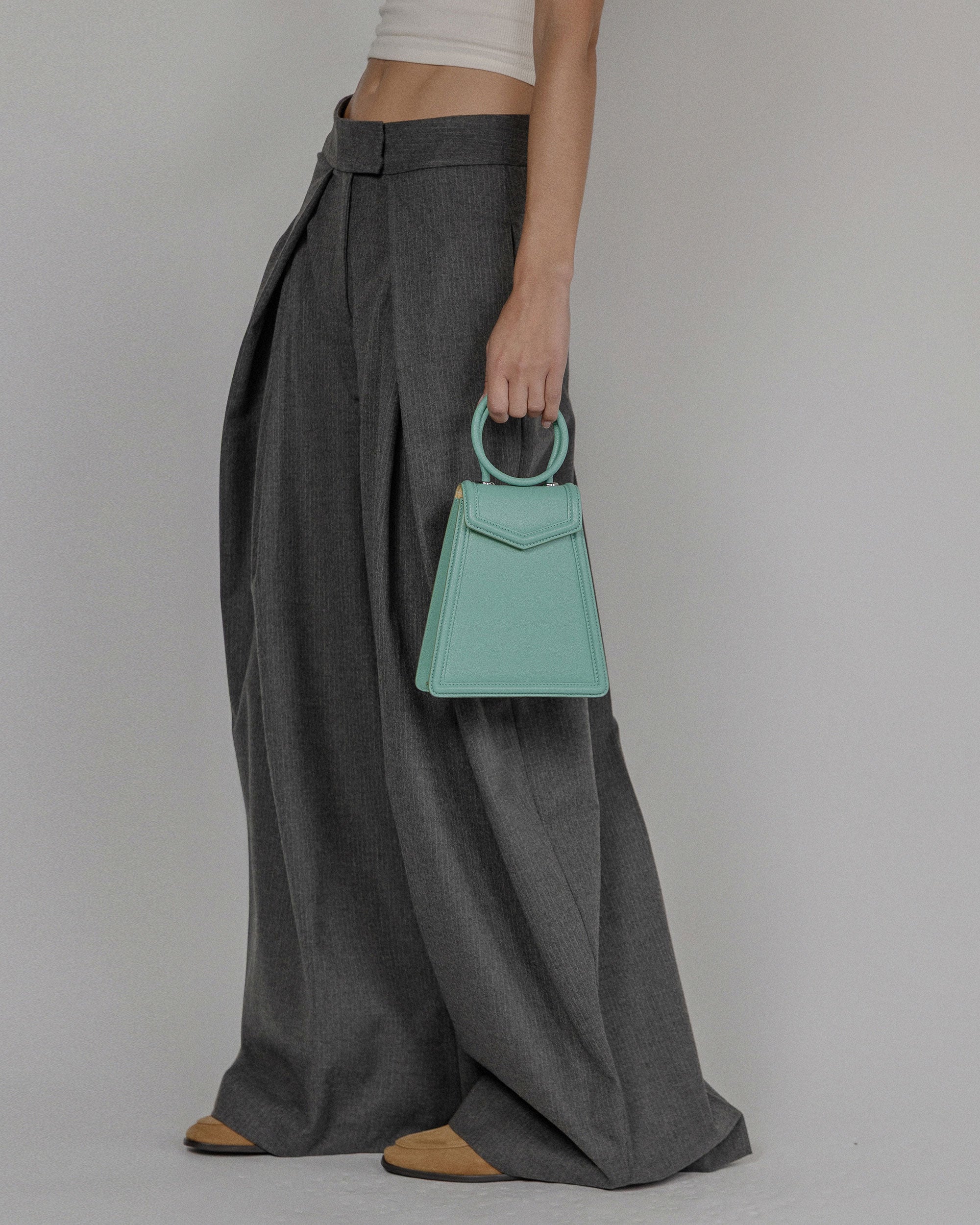 圣雷米蓝山羊皮卷须